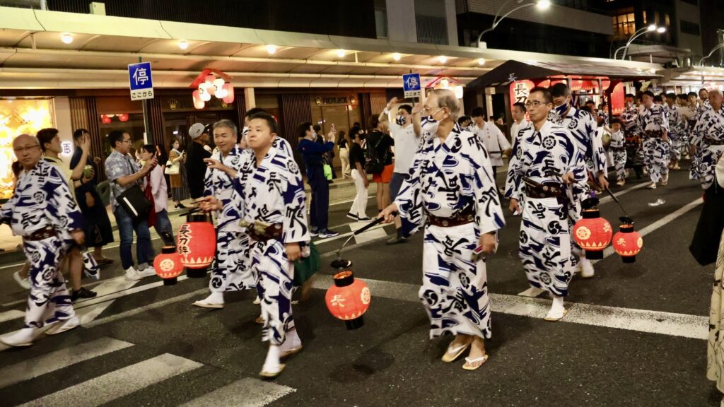 祇園祭 宵山 長刀鉾 日和神楽 お囃子 夜更け