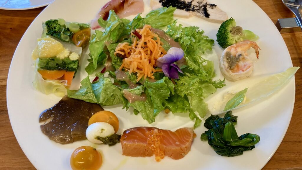 京都八百一本館 セイボリー 前菜盛り合わせ