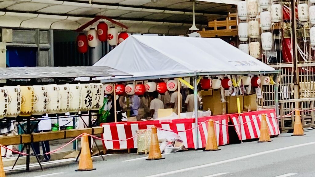  祇園祭 長刀鉾 粽販売 テント 混雑回避