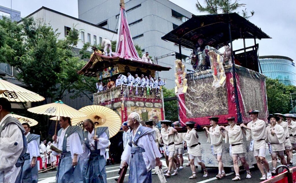 祇園祭 山鉾 曳山 和傘 風景